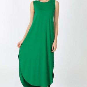 SLEEVELESS SIDE SLIT MAXI DRESS WITH POCKETS